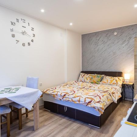 Apartments Solar เทรบินเย ภายนอก รูปภาพ